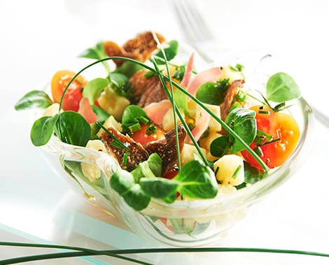 recette-salade-mache-jambon-auvergne-figues-cantal-470×379