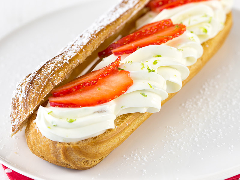 Eclair-aux-fraises_800x600