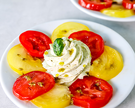 carpaccio-tomate-chantilly-pesto-470×379